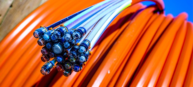 Glasfasernetze 06.2025